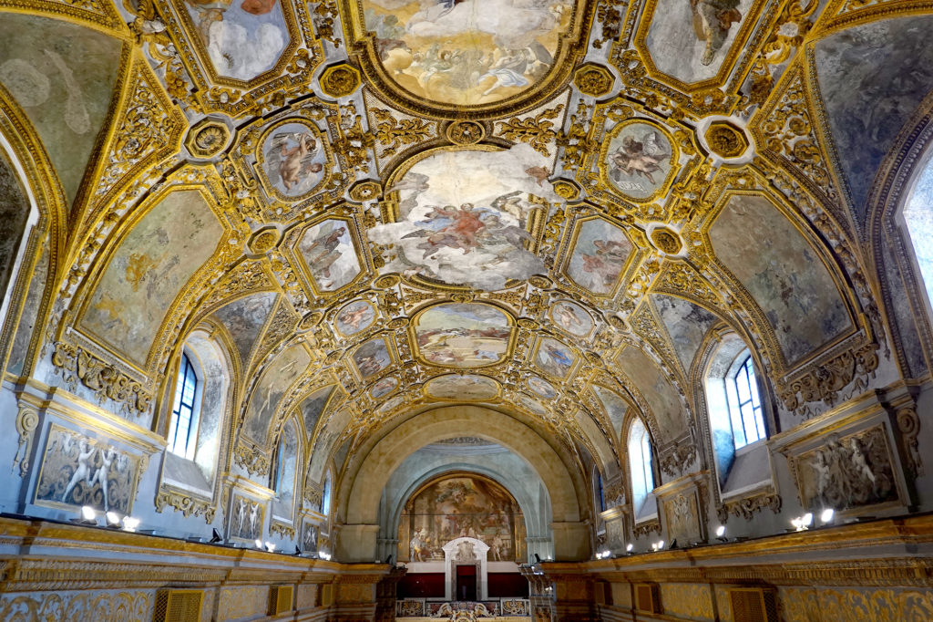 ドンナレジーナ・ヌォーヴァ教会の天井画